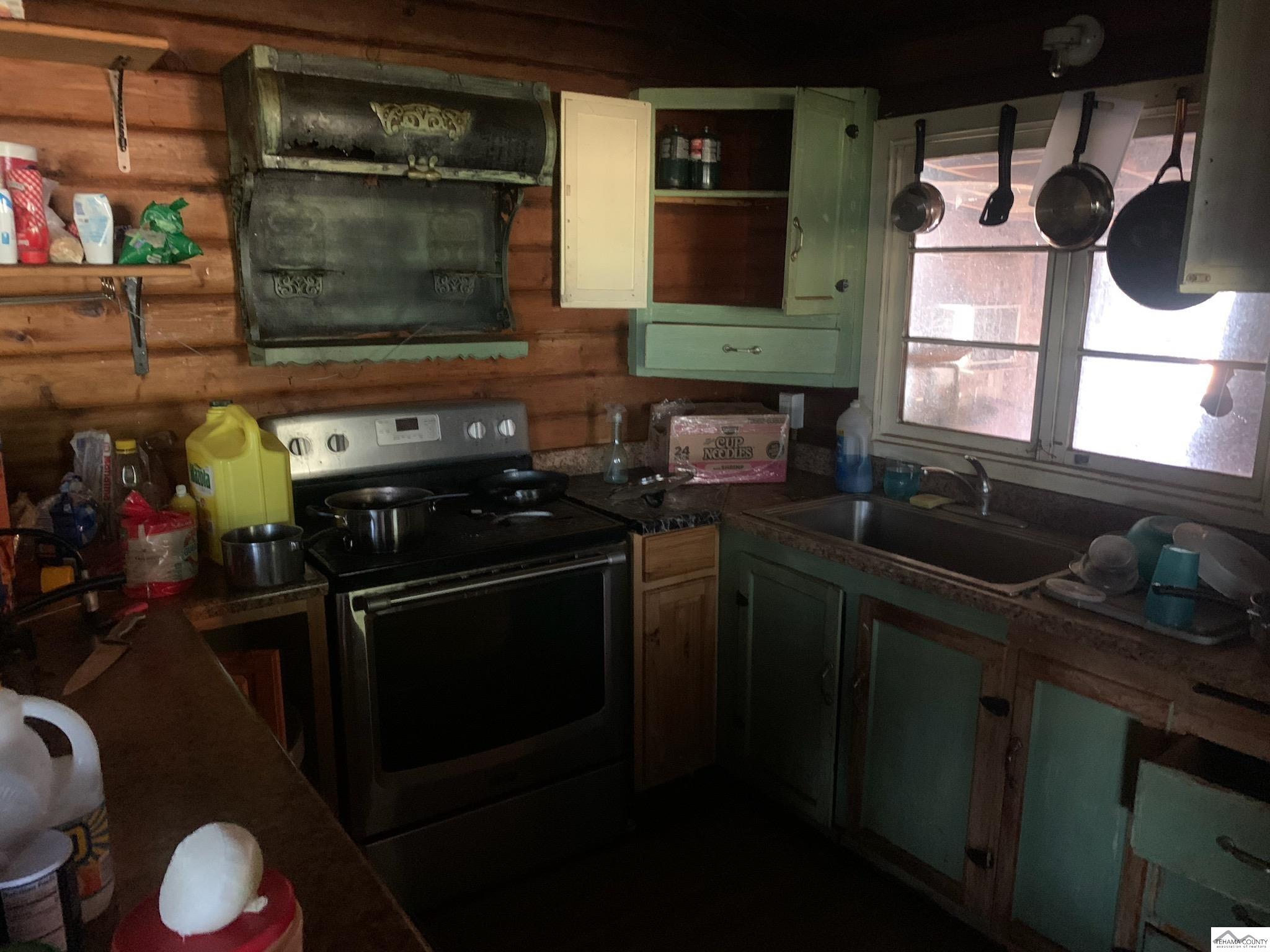 21705 South Powerhouse Road Manton, CA 96059 - Photo 8 of 19