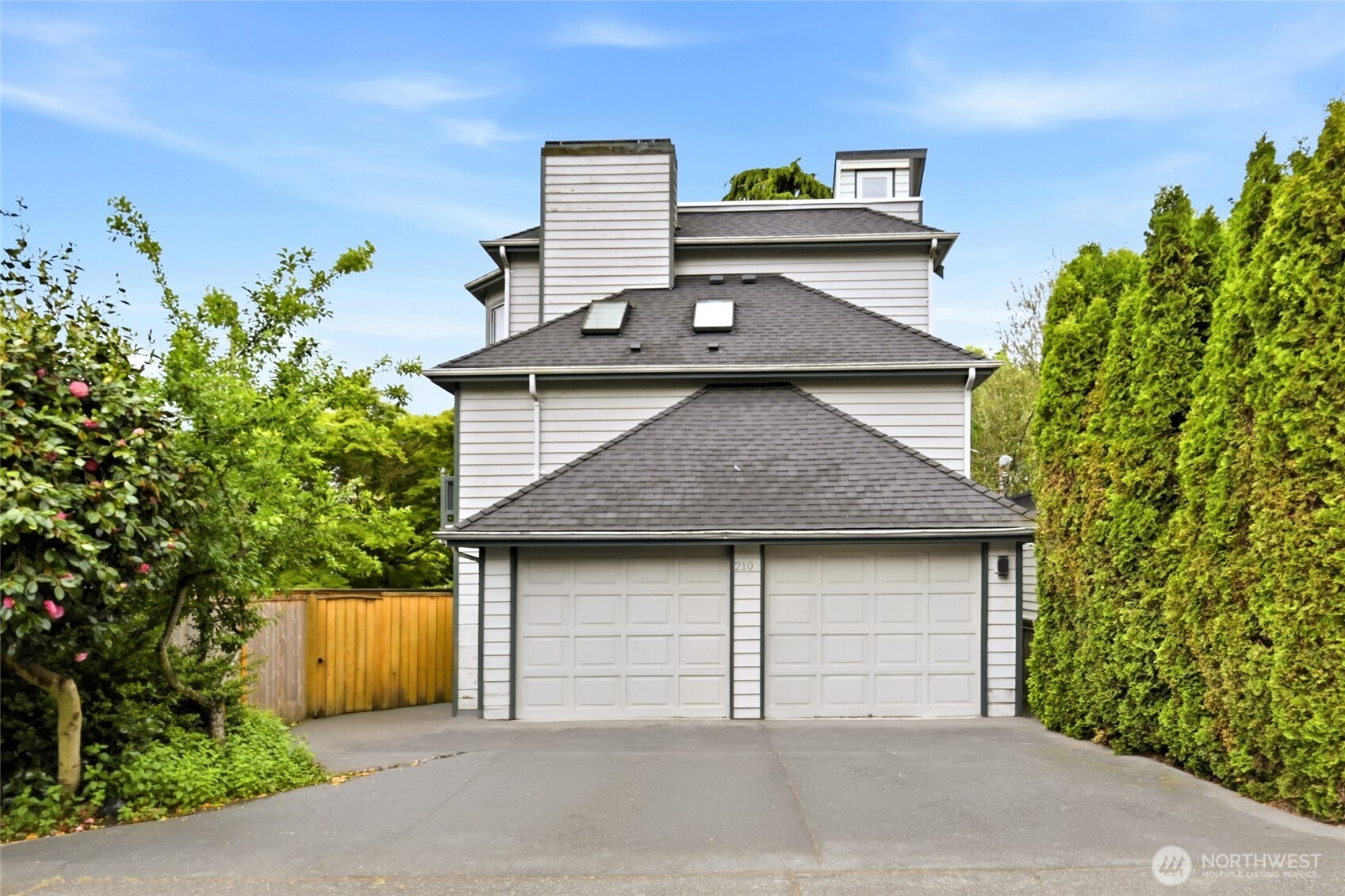 2107 North 63rd Street Seattle, WA 98103 - Photo 37 of 40 Gallery Image 37