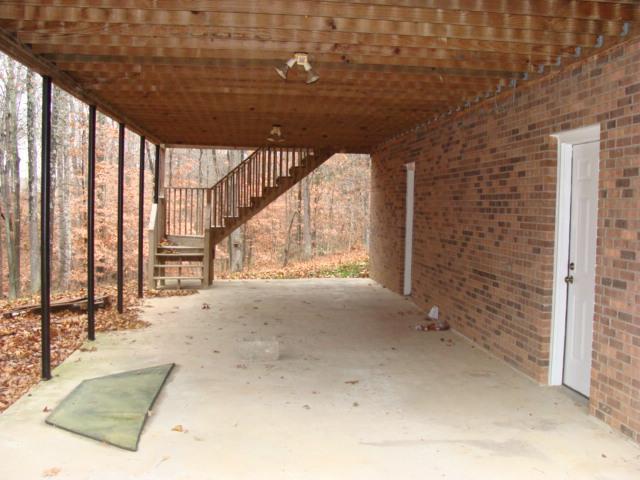 1295 Shady Grove Road Clarksville, TN 37043 - Photo 17 of 20 Gallery Image 17