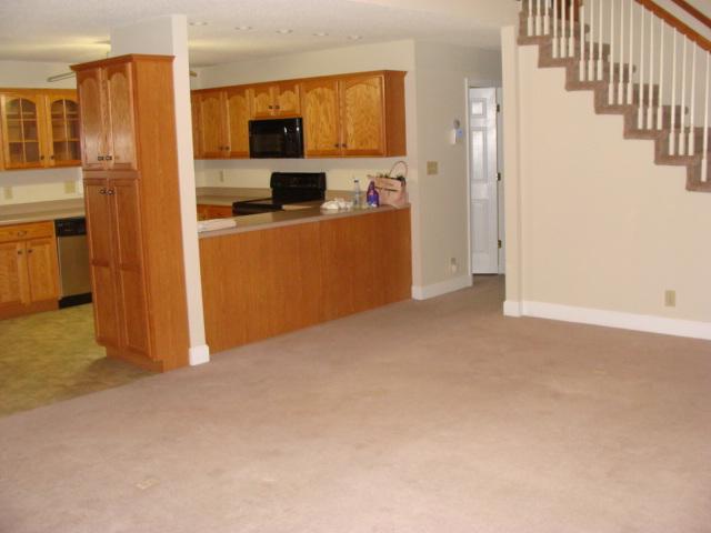 1295 Shady Grove Road Clarksville, TN 37043 - Photo 3 of 20 Gallery Image 3