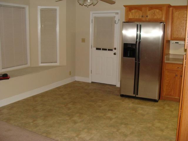 1295 Shady Grove Road Clarksville, TN 37043 - Photo 5 of 20 Gallery Image 5