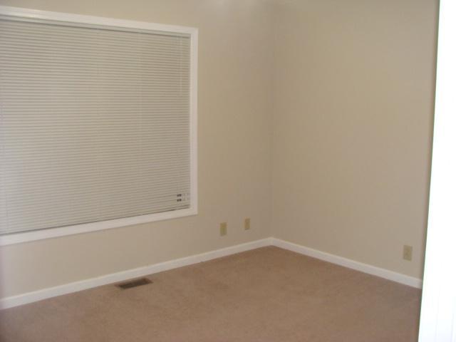 1295 Shady Grove Road Clarksville, TN 37043 - Photo 9 of 20 Gallery Image 9