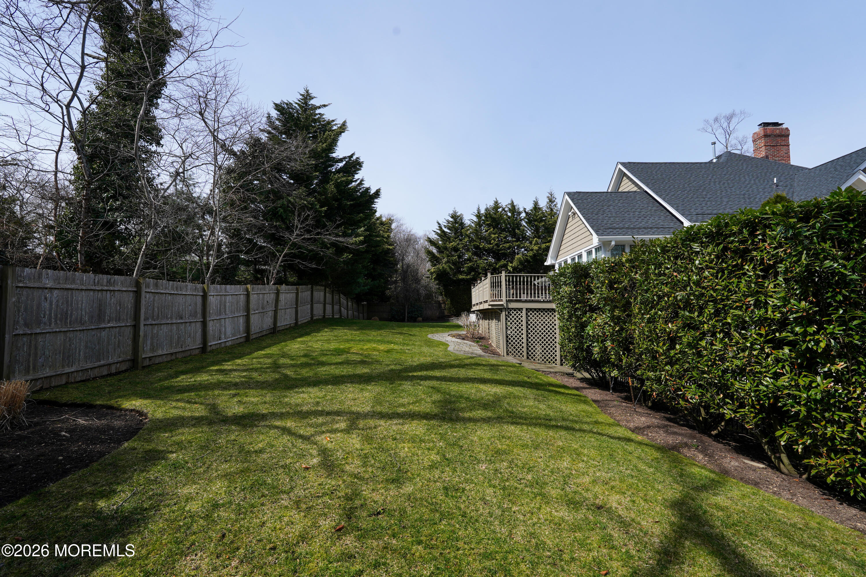 617 Oceanview Road Brielle, NJ 08730 - Photo 74 of 94 a backyard of a house with lots of green space