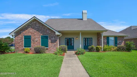 $285,000 | 101 Cornish Place, Youngsville, LA 70592