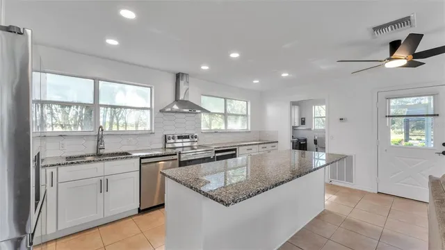 $1,950,000 | 13 Bogey Drive, Winter Haven, FL 33881