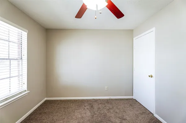 $2,200 | 2103 Charlton House Lane, Katy, TX 77493