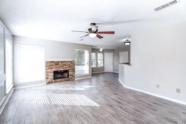 $2,200 | 2103 Charlton House Lane, Katy, TX 77493