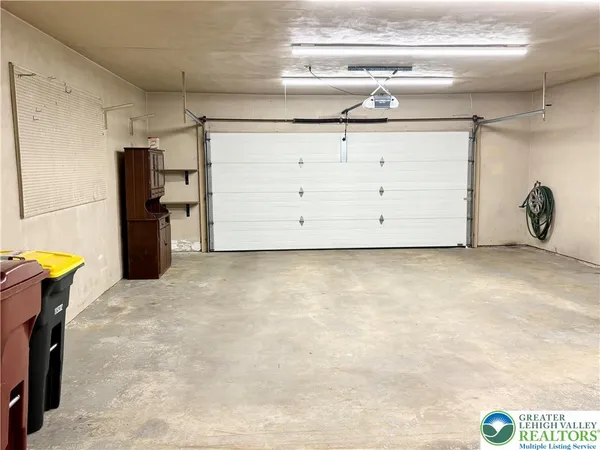a view of a garage