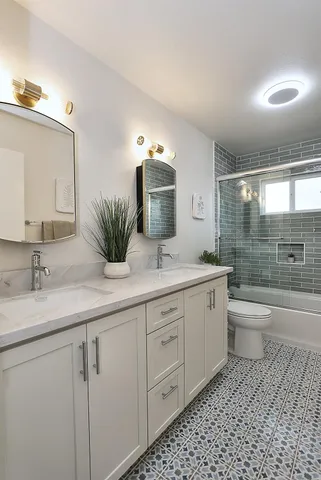 $1,290,000 | 5830 O Street, Sacramento, CA 95819