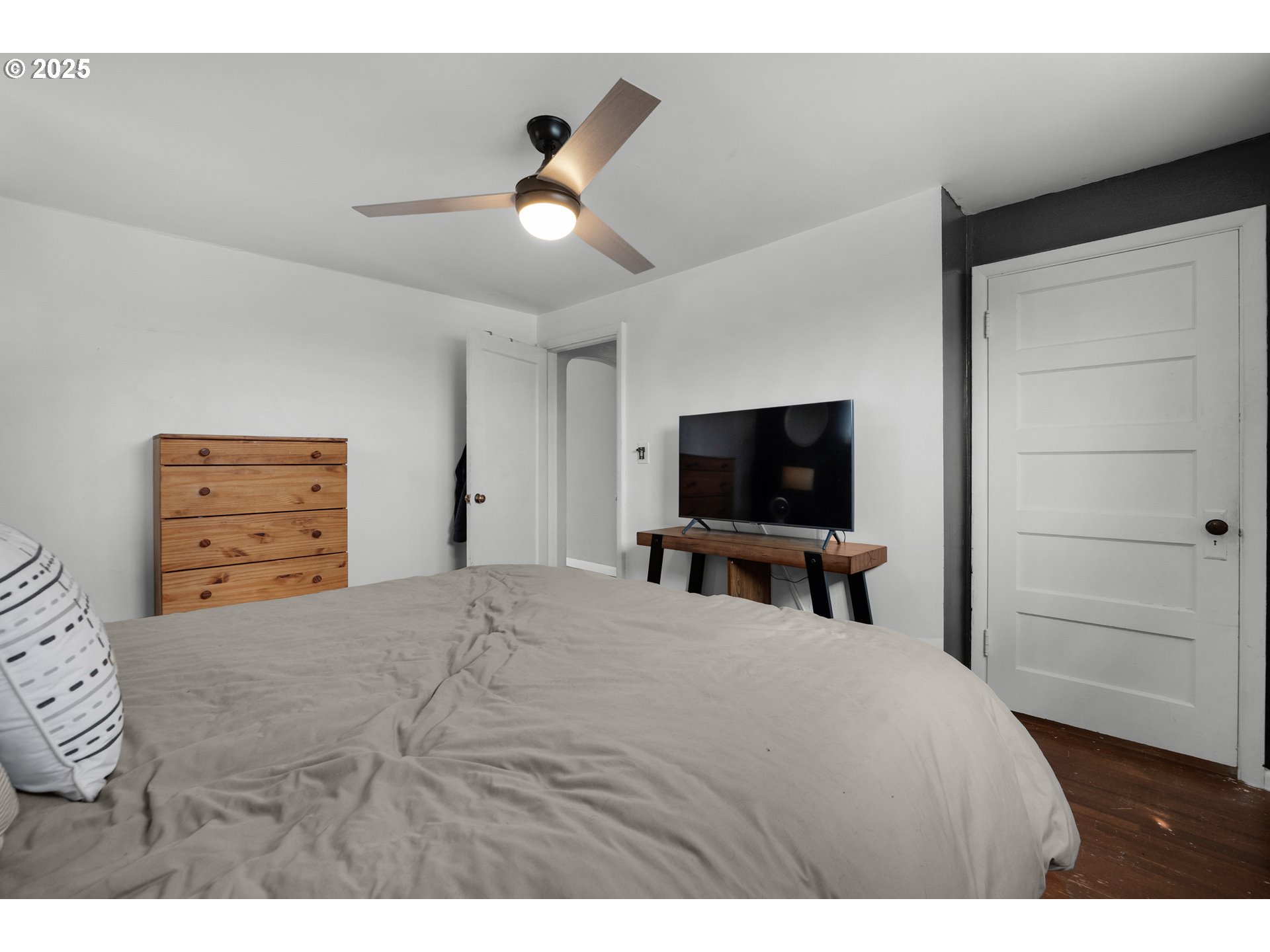 1858 5th Street Astoria, OR 97103 - Photo 14 of 27