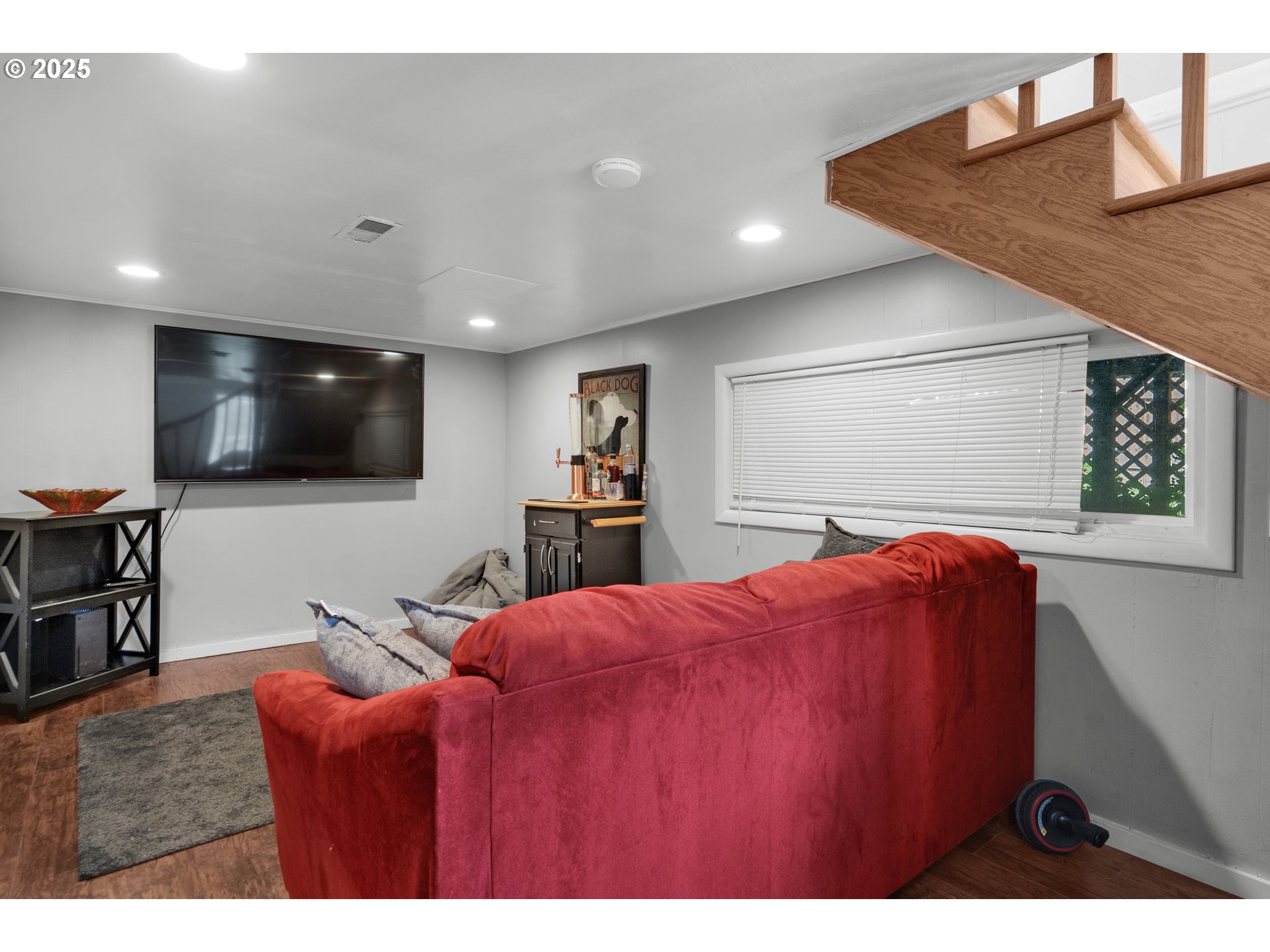 1858 5th Street Astoria, OR 97103 - Photo 25 of 27