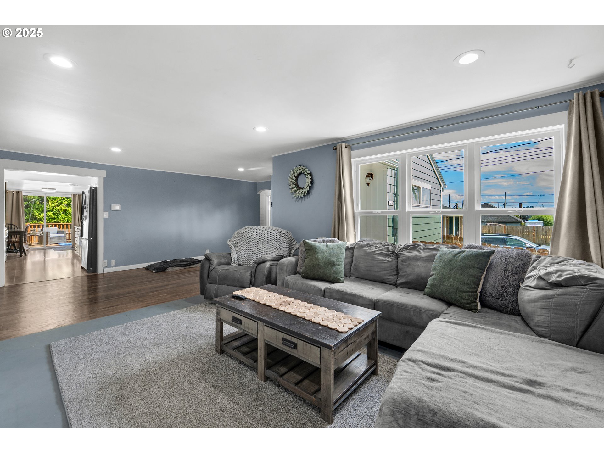 1858 5th Street Astoria, OR 97103 - Photo 10 of 27