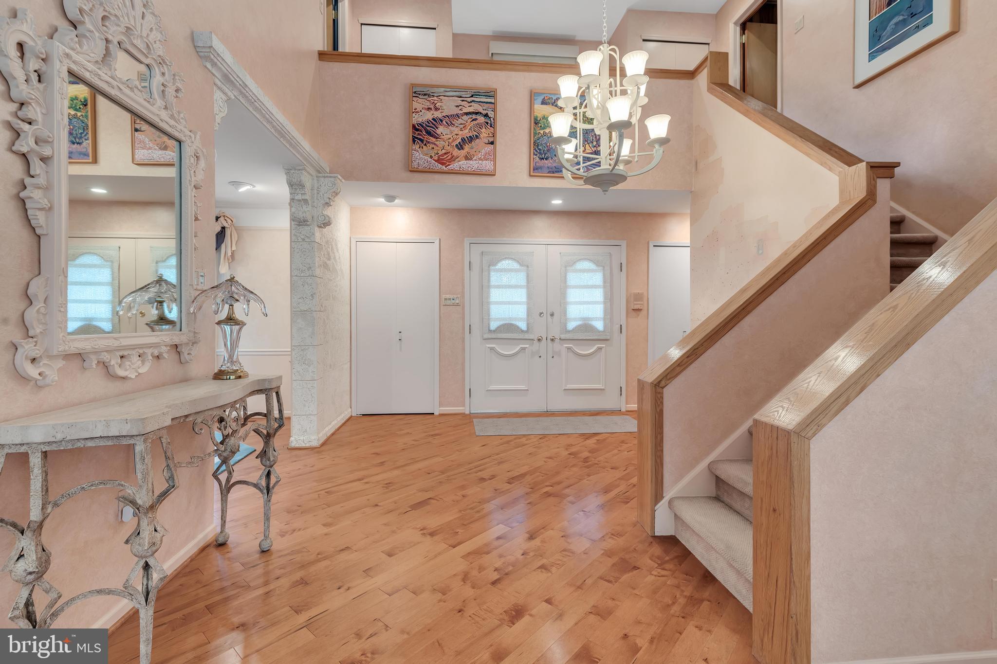 1940 Heritage Road Huntingdon Valley, PA 19006 - Photo 9 of 51 Gallery Image 9