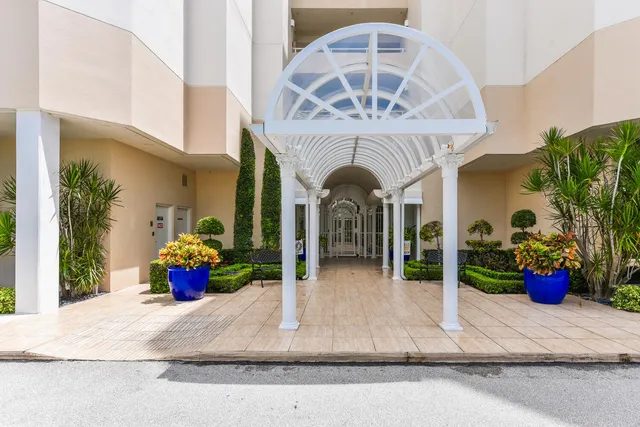 $8,000 | 176 Helios Drive, Unit 308, Jupiter, FL 33477
