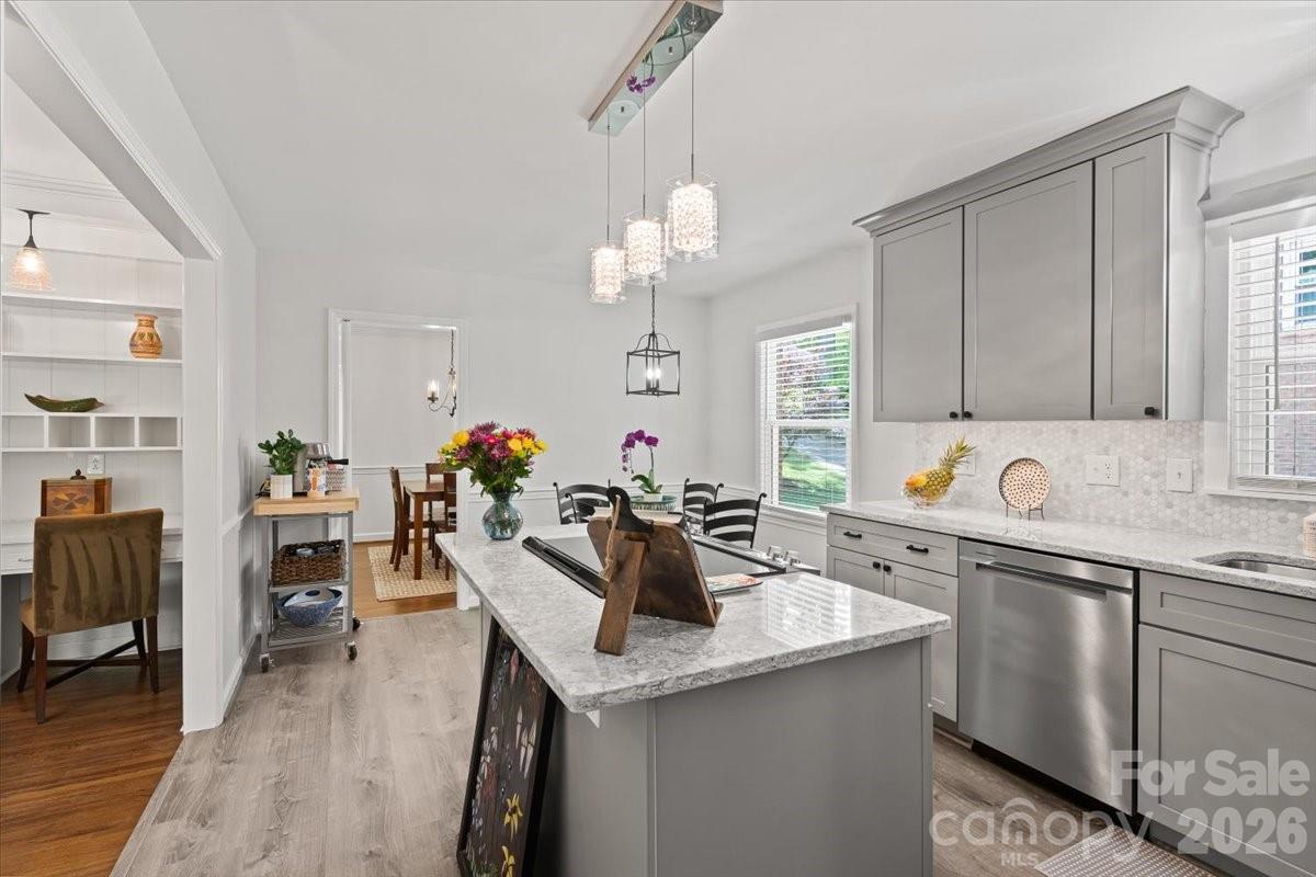 3741 Riverbend Road Charlotte, NC 28210 - Photo 8 of 26 Gallery Image 8