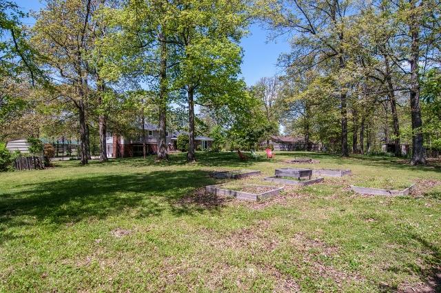116 Hampton Road Dickson, TN 37055 - Photo 20 of 20 The large back yard is a dream for families