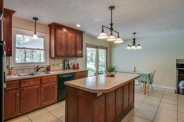 116 Hampton Road Dickson, TN 37055 - Photo 8 of 20 You will love preparing meals in this great kitchen