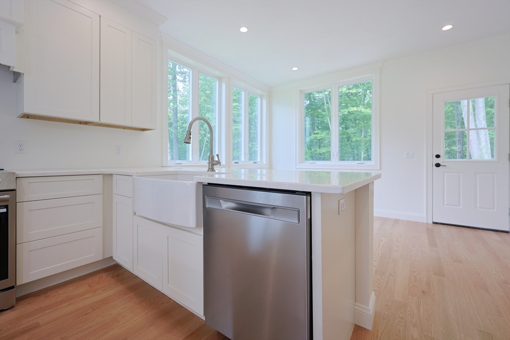 2 Cooper Road Millbury, MA 01527 - Photo 21 of 42 Gallery Image 21