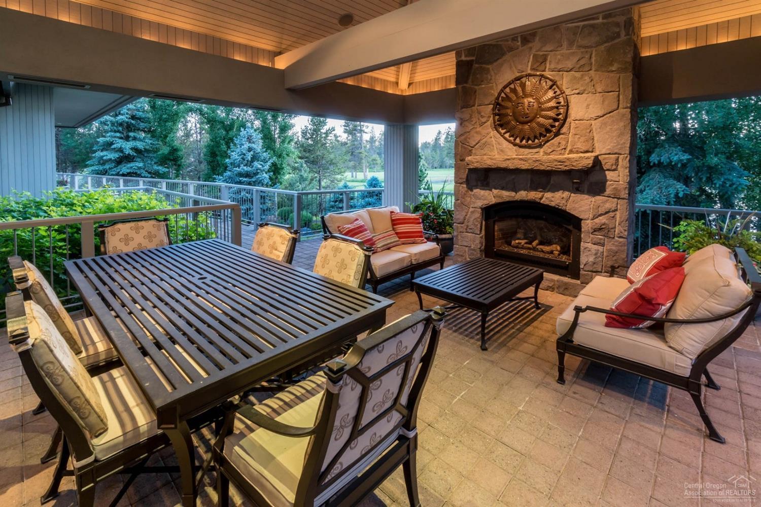 17997 North Course Lane Sunriver, OR 97707 - Photo 21 of 25 Gallery Image 21