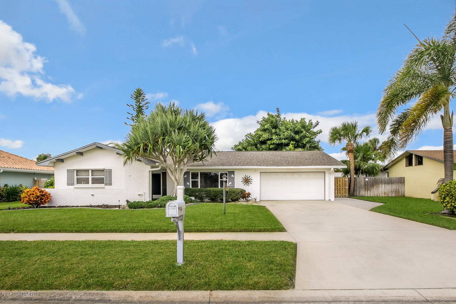 490 Kingston Road Satellite Beach, FL 32937 - Photo 4 of 85 12_490Kingston001_mls
