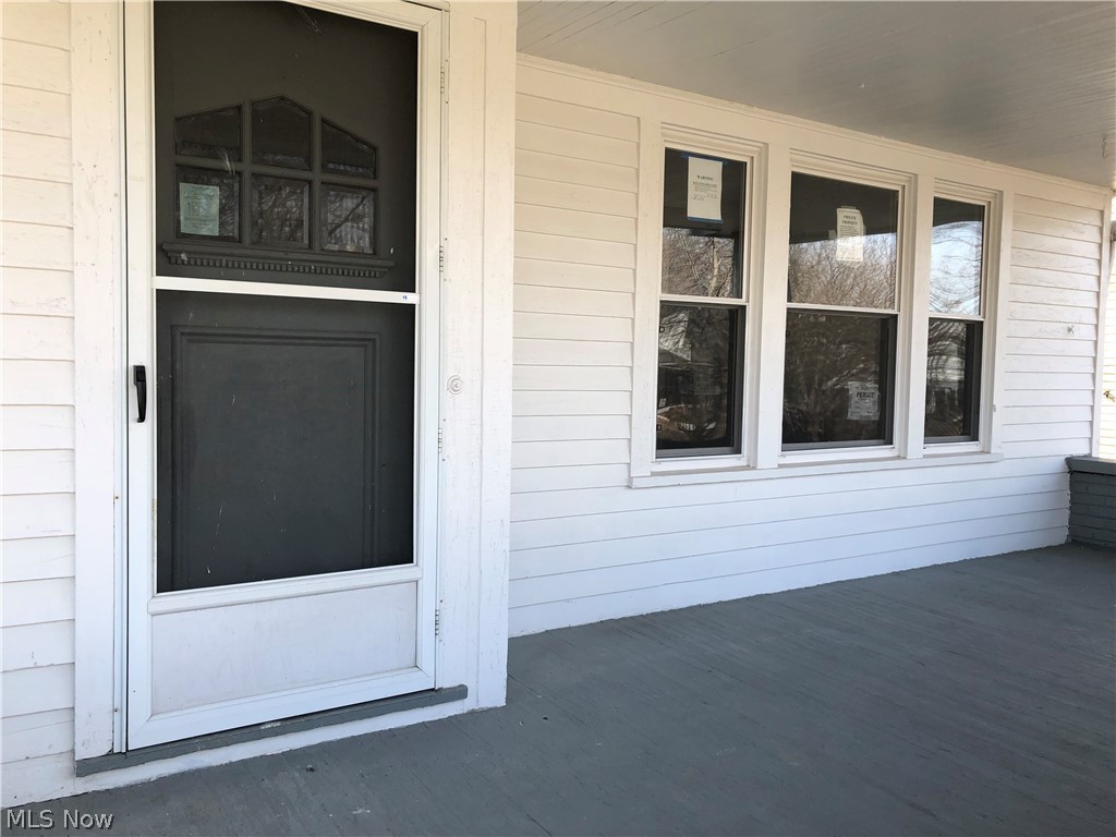 3270 Altamont Road Cleveland, OH 44118 - Photo 29 of 34