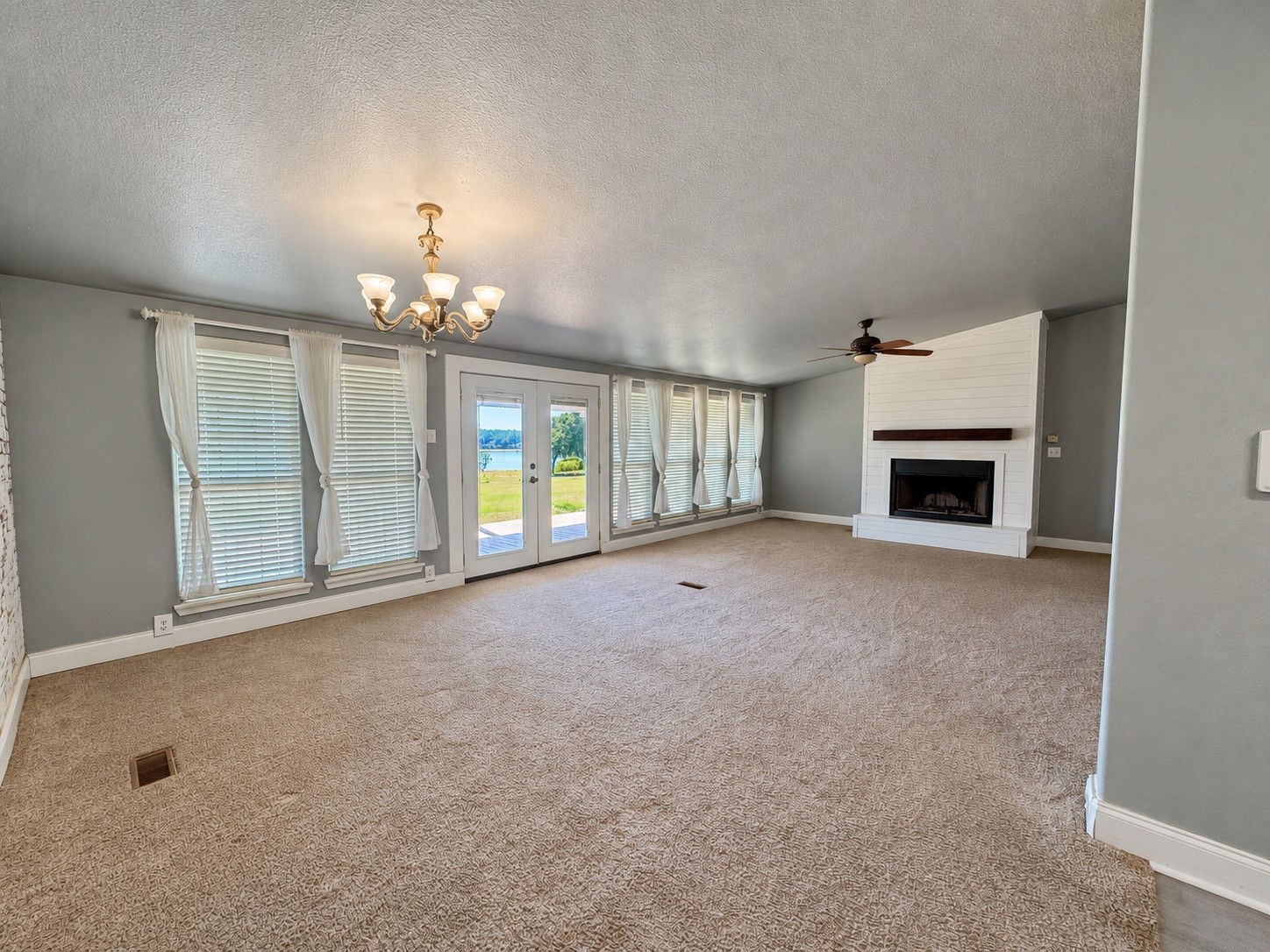 319 South Skains Chapel Road Trinity, TX 75862 - Photo 4 of 11 Gallery Image 4