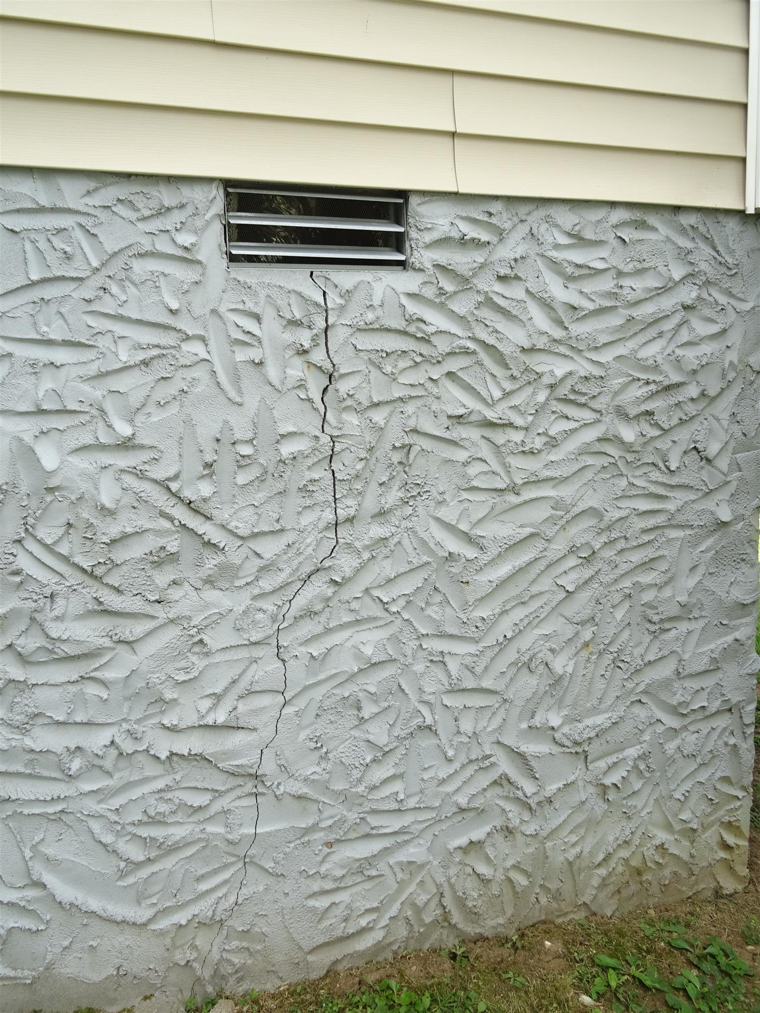 1246 Dillon Road Milton, TN 37118 - Photo 27 of 29 a close view of shower tap