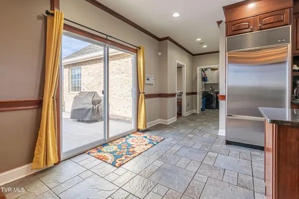 $649,000 | 625 Locust Street Northwest, Abingdon, VA 24210