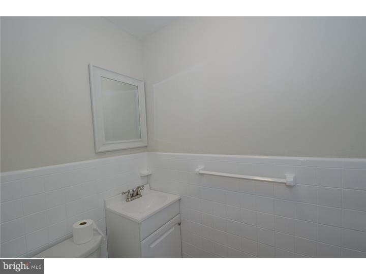 1427 Knox Road Wynnewood, PA 19096 - Photo 12 of 23 Half Bath