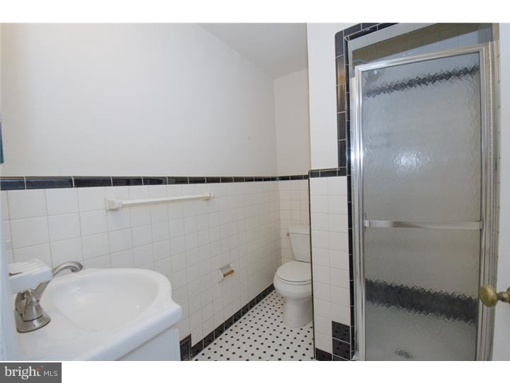 1427 Knox Road Wynnewood, PA 19096 - Photo 15 of 23 Master Bathroom