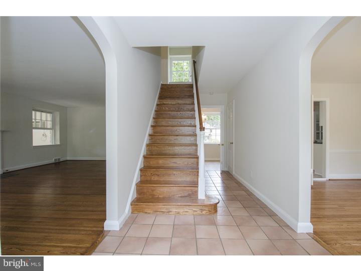 1427 Knox Road Wynnewood, PA 19096 - Photo 3 of 23 Gallery Image 3