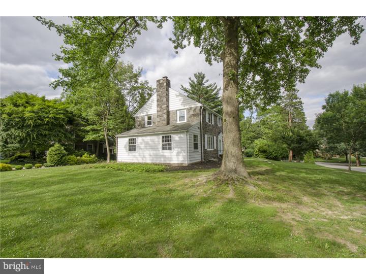 1427 Knox Road Wynnewood, PA 19096 - Photo 23 of 23 Side Yard