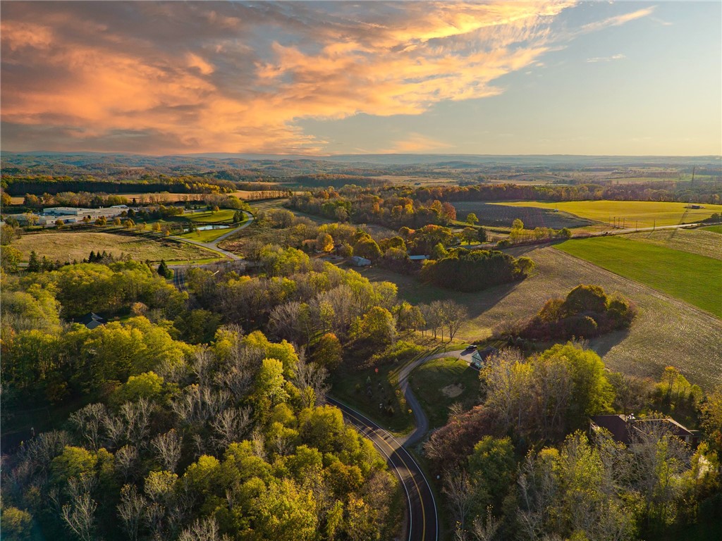9 Rabbit Run Road Bloomfield, NY 14469 - Photo 4 of 9