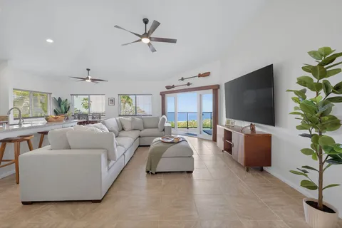 $1,495,000 | 77-6447 Leilani Street, Kailua-Kona, HI 96740