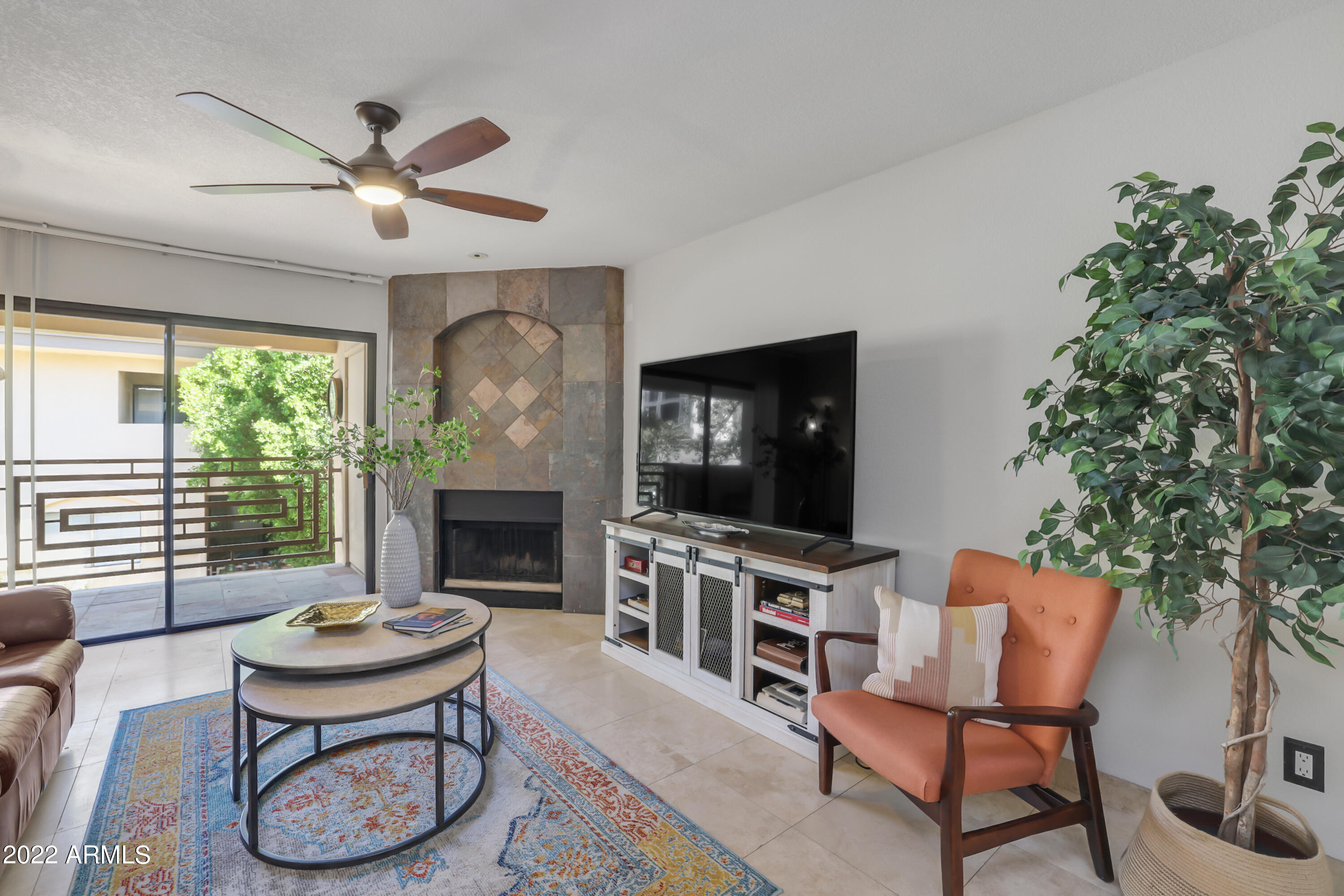 3235 East Camelback Road, Unit 205 Phoenix, AZ 85018 - Photo 1 of 18 0H0A7531