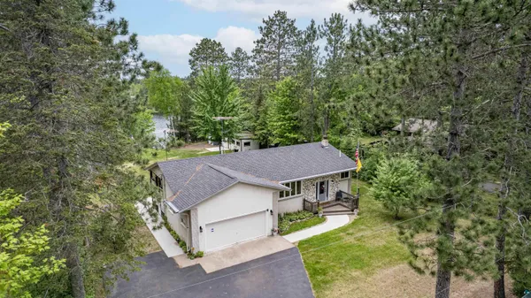 $485,000 | 3975 Long Lake Shores Road, Eveleth, MN 55734