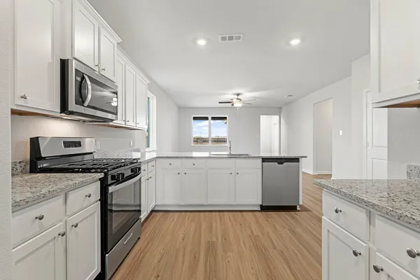 $2,465 | 2562 Green Jasper Drive, Iowa Colony, TX 77583