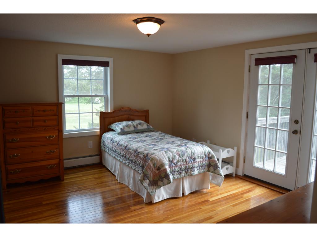 102 Nartoff Road Hollis, NH 03049 - Photo 16 of 36