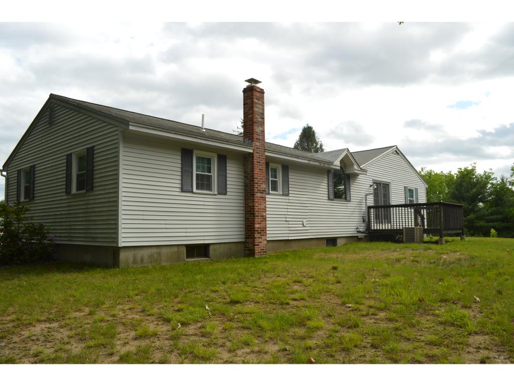 102 Nartoff Road Hollis, NH 03049 - Photo 3 of 36