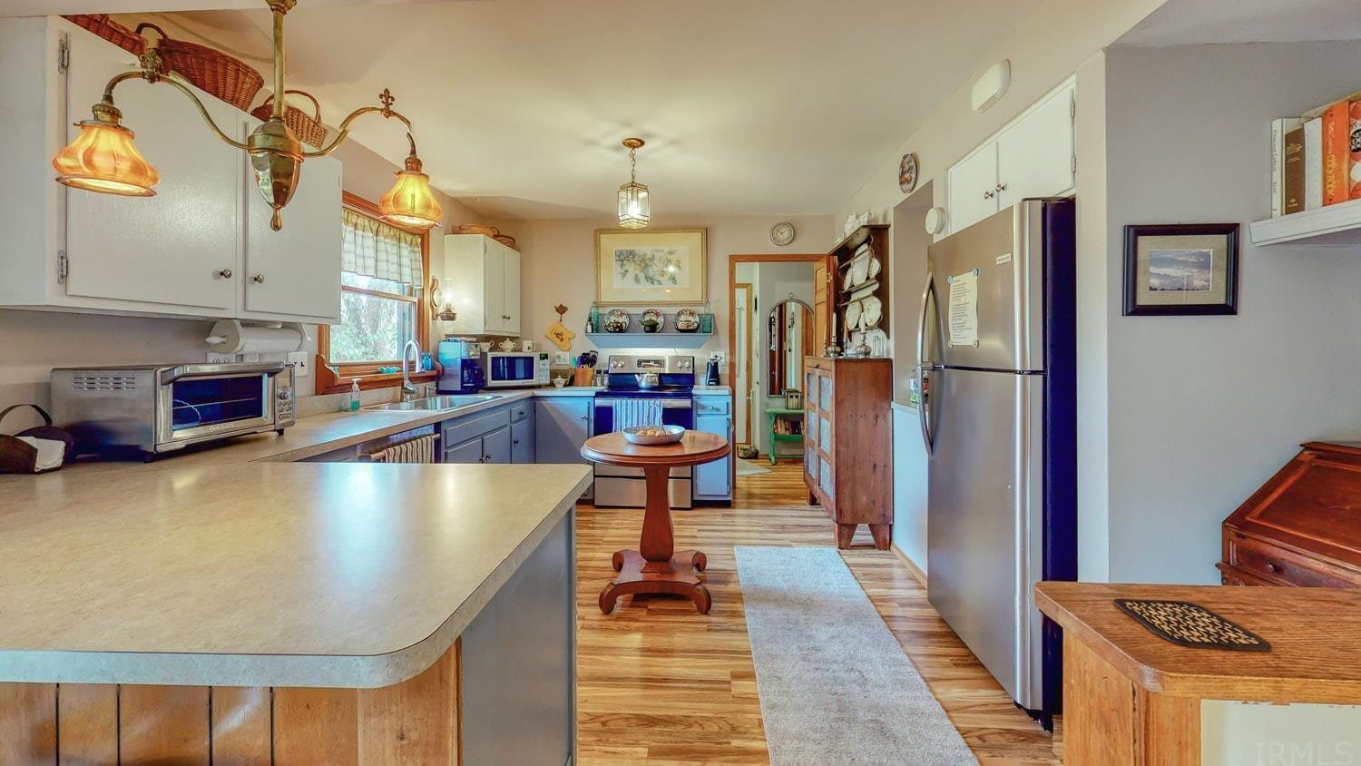 9660 West Elwren Road Bloomington, IN 47403 - Photo 14 of 35 Gallery Image 14