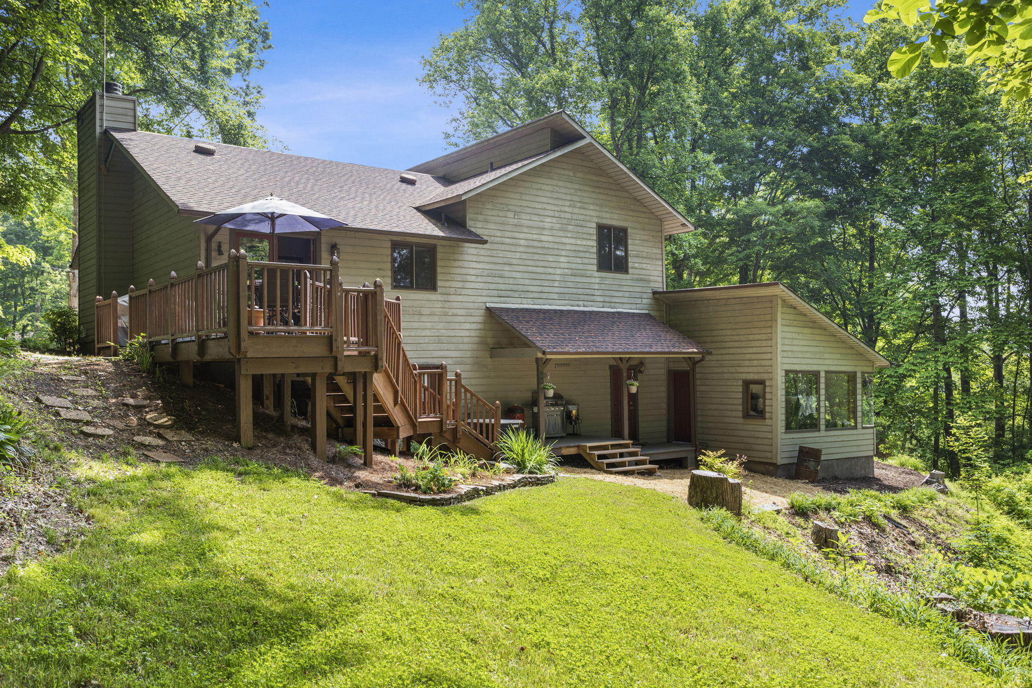 387 Carlton Road Bristol, TN 37620 - Photo 31 of 34 28-web-or-mls-IMG_1921a