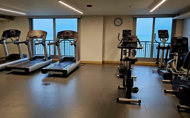 $599,800 | 6007 North Sheridan Road, Unit 17DF, Chicago, IL 60660