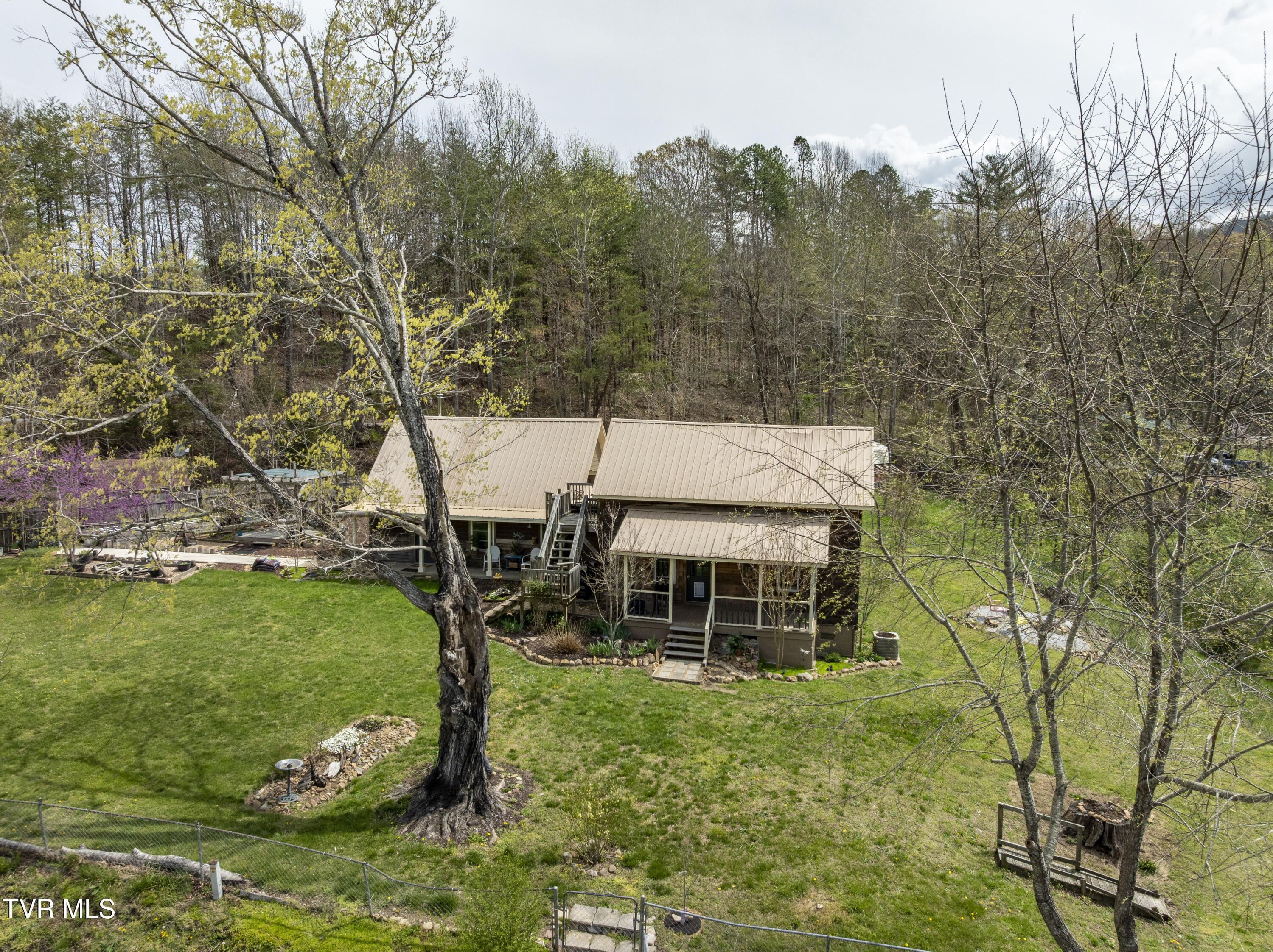 6840 Greystone Road Afton, TN 37616 - Photo 66 of 79 Greystone-aerials-6