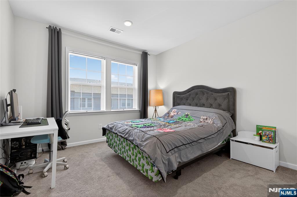 29 Arnold Drive Wood-Ridge, NJ 07075 - Photo 12 of 28