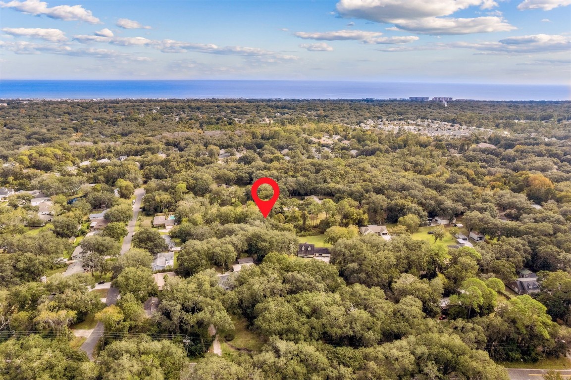 2552 Amelia Road Fernandina Beach, FL 32034 - Photo 4 of 7 a view of a city