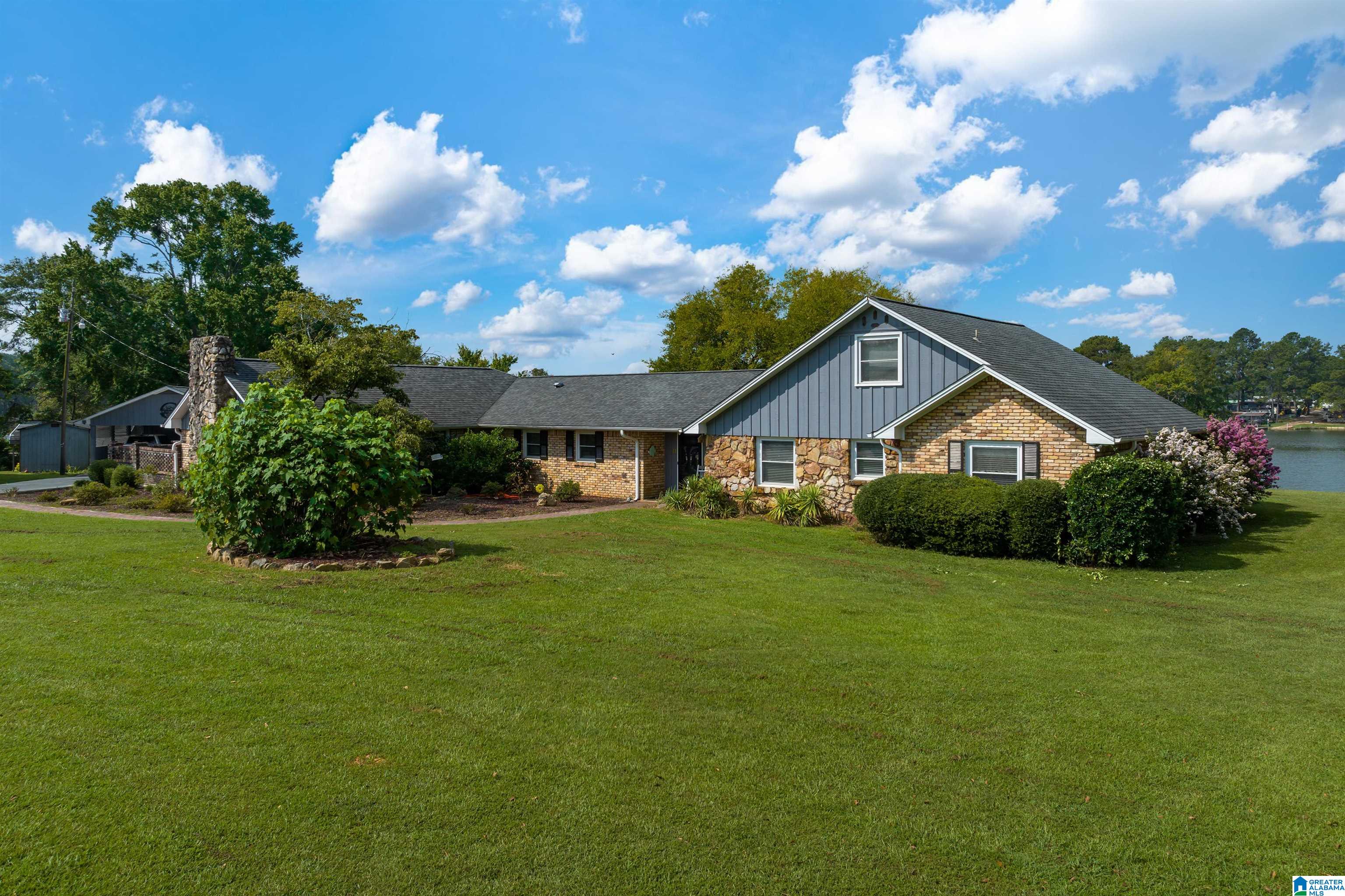 124 Rock Inn Trail Cropwell, AL 35054 - Photo 2 of 62