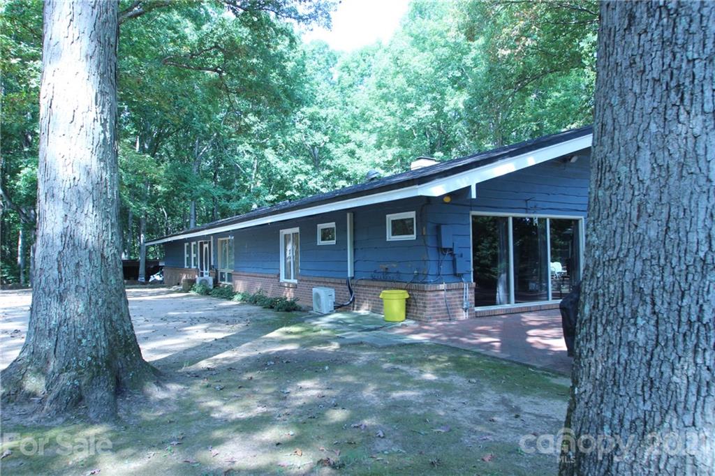 2370 State Rd S-46-759 Clover, SC 29710 - Photo 1 of 33 Gallery Image 1