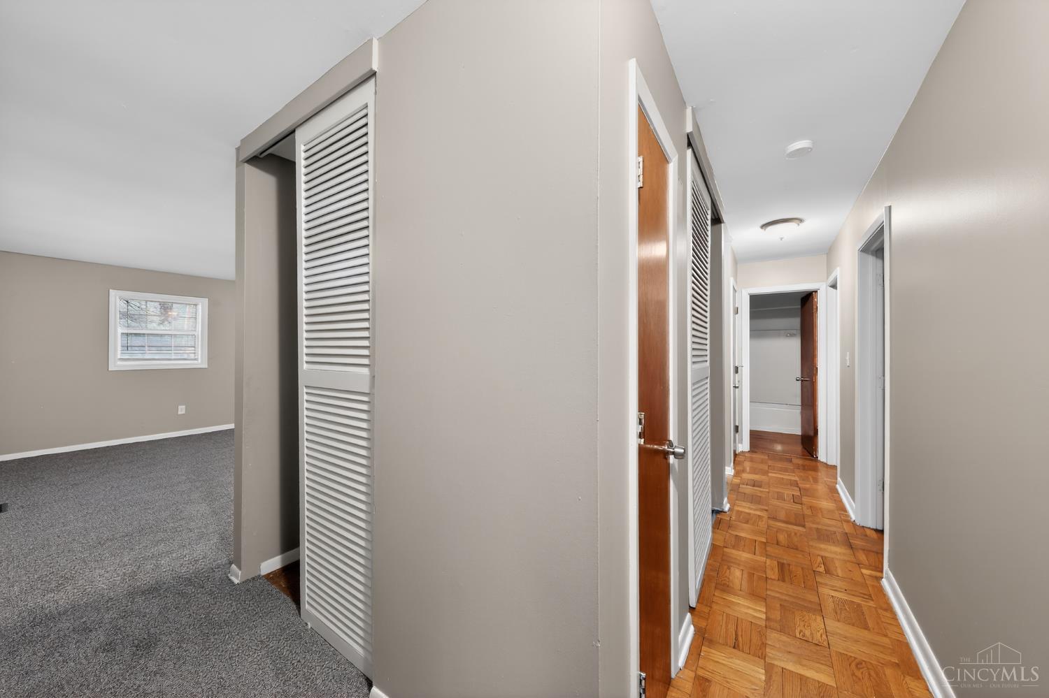8405 Pippin Road Cincinnati, OH 45239 - Photo 27 of 30 Gallery Image 27