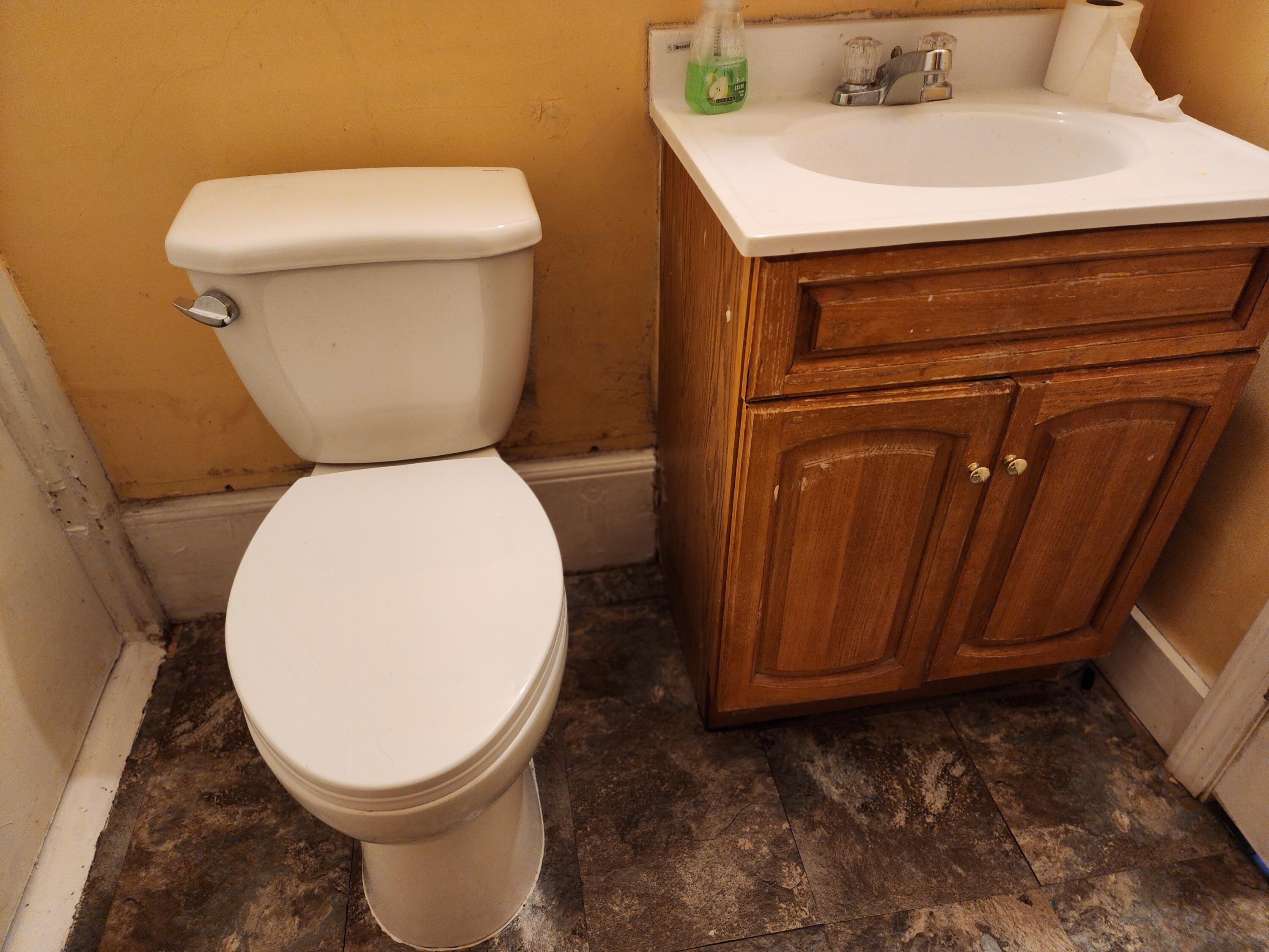 42 Greenville Road Monson, ME 04464 - Photo 8 of 27