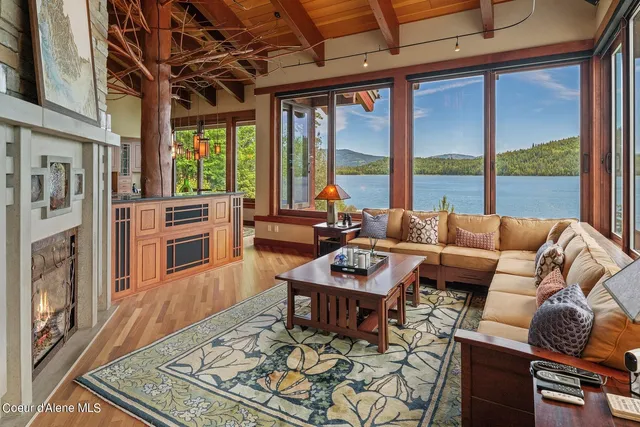 $8,800,000 | 203 Shannon Lane, Dover, ID 83825